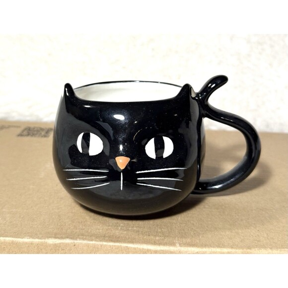 Halloween Stoneware Figural Black Cat Mug -  15.5 oz 2024 Hyde & EEK - NEW - Picture 2 of 6